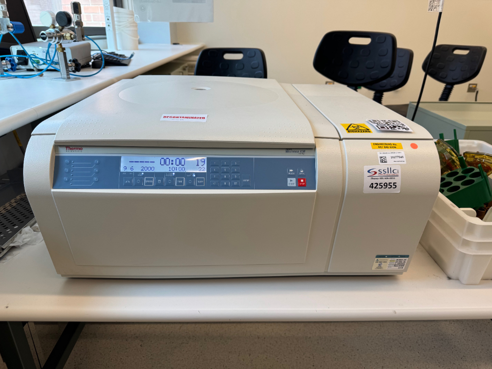 Image of Thermo Heraeus Multifuge X3R Refrigerated Centrifuge